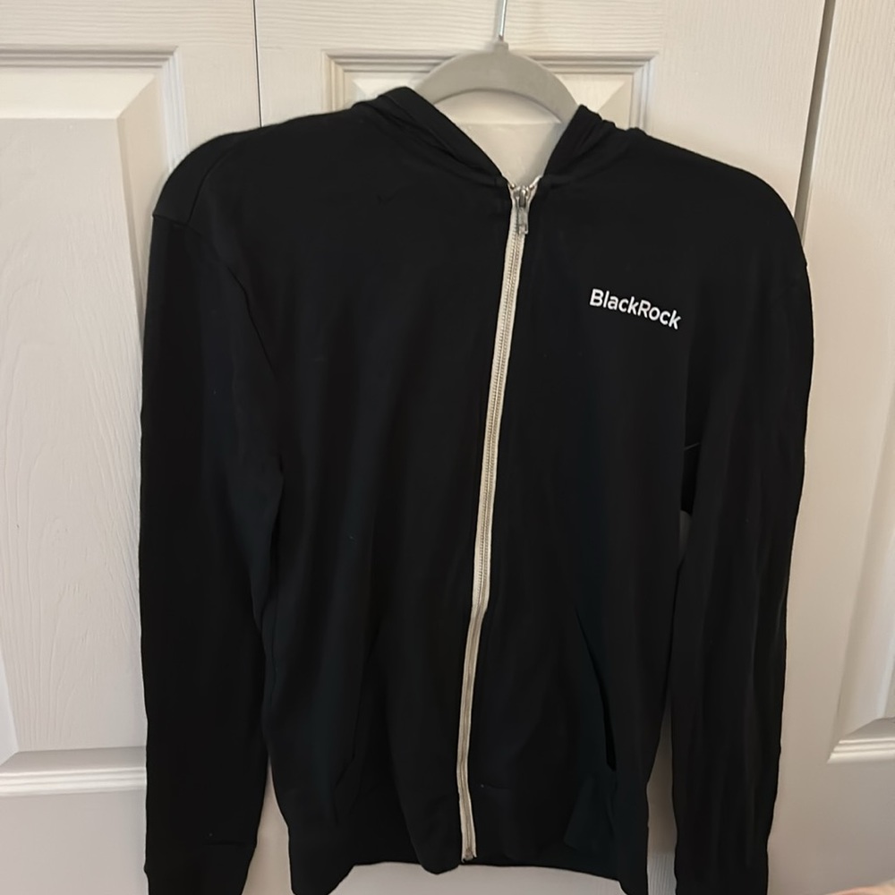 BlackRock Zippered Hoodie size small